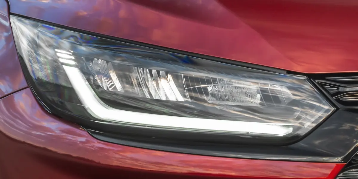 Faros Full LED del Chevrolet Onix